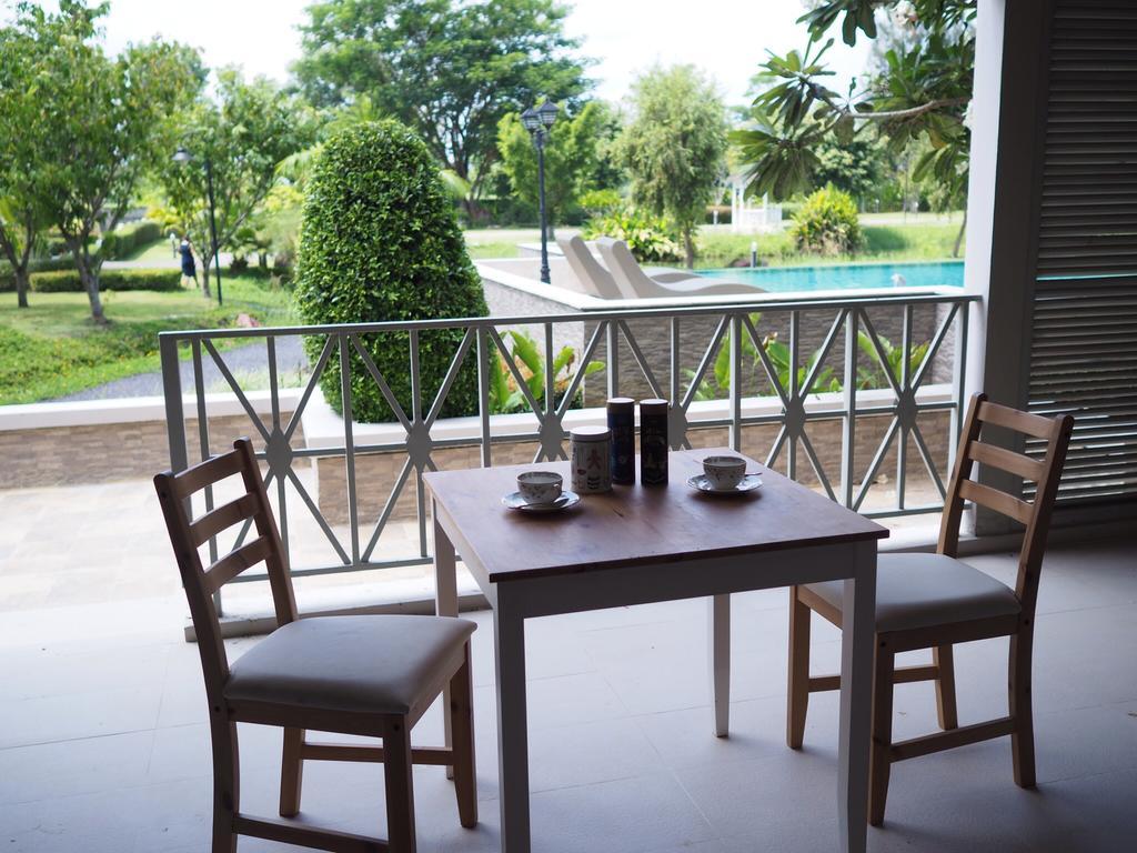 Baan Rub Lom By Jane Apartment Pak Chong Exterior foto