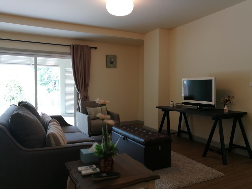 Baan Rub Lom By Jane Apartment Pak Chong Exterior foto